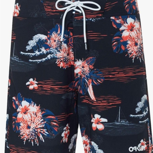 Oakley tropical bloom boardshorts - Picture 3 of 16